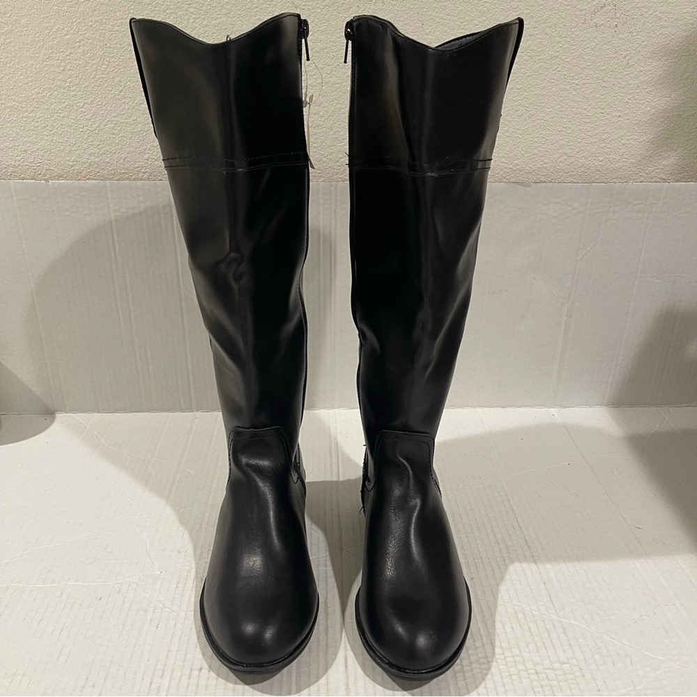 Women’s St John’s Bay Douglas Faux Leather Riding Black Boots Size 7 US! - Picture 2 of 12